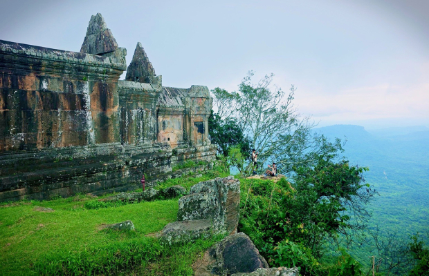 Full-Day Private Tour to Preah Vihear, Koh Ker & Beng Mealea